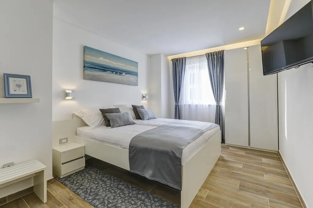 Viras Luxury Holiday Premantura