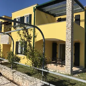 Villas Faro Bašanija